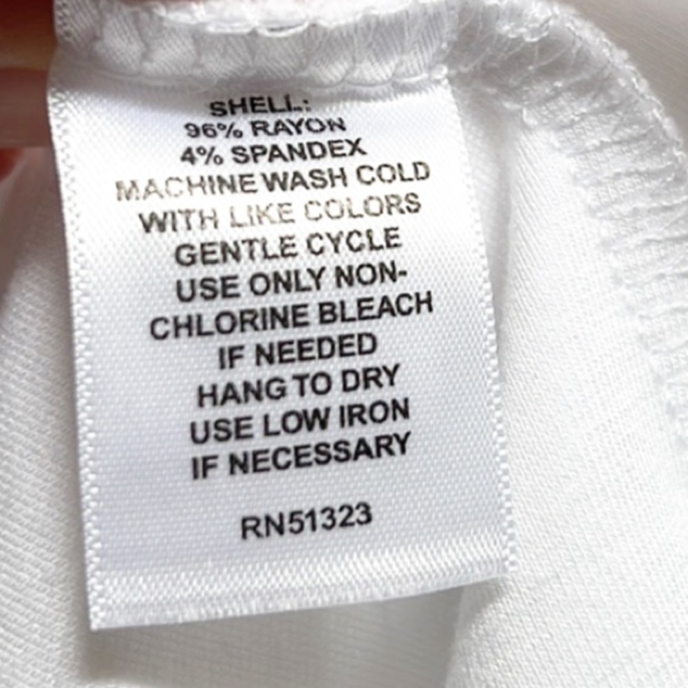 Halogen Stretch Dressy Knit Twist-knot Front Sleeveless slight crop Size XS - Picture 10 of 12